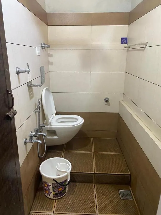 Otel Redbell Suites Calicut