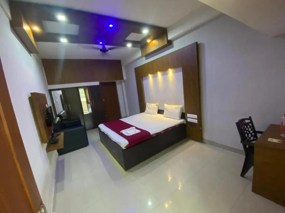 Hotell Redbell Suites Calicut